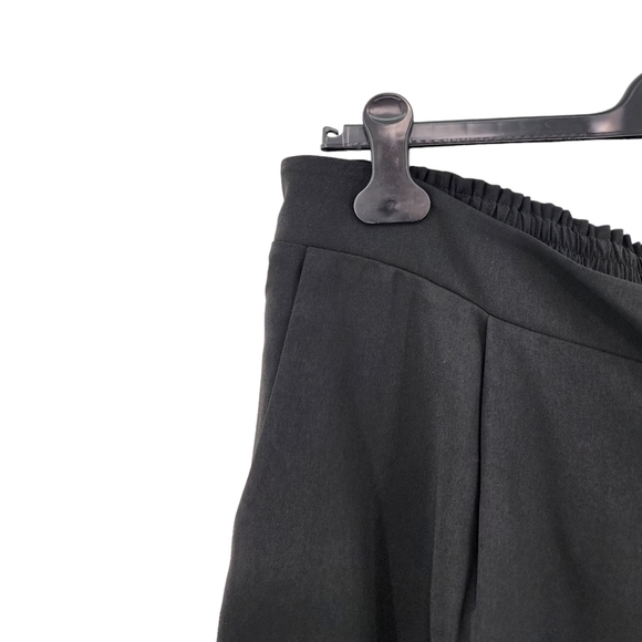 Jodifl Women's Plus Size Solid Casual Shorts - 3X - Picture 2 of 6